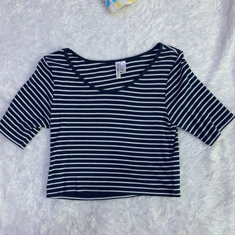 striped crop top